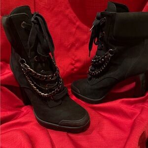 Karl Lagerfeld - Gorgeous Black Lace-Up Heeled Boots with Chains